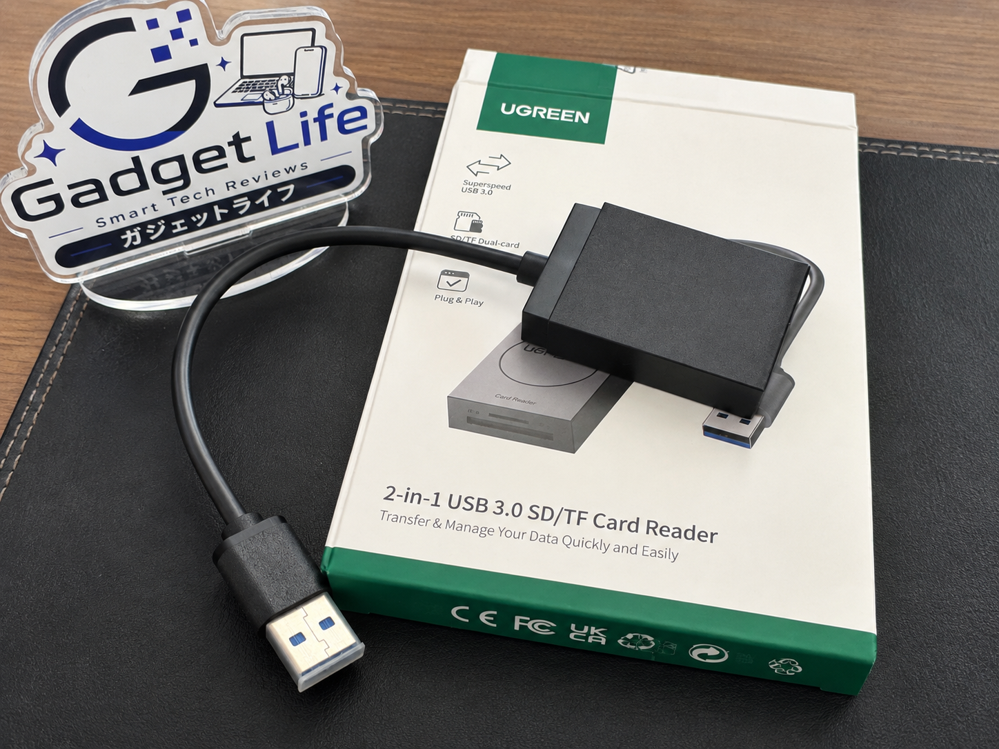 UGREEN USB 3.0カードリーダーのUSB-A端子