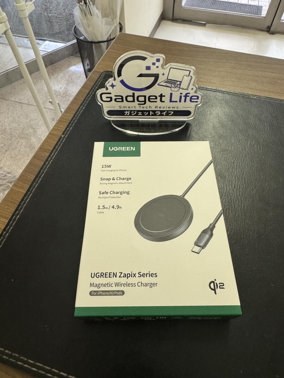 UGREEN Zapix Series Qi2 15Wワイヤレス充電器のパッケージ